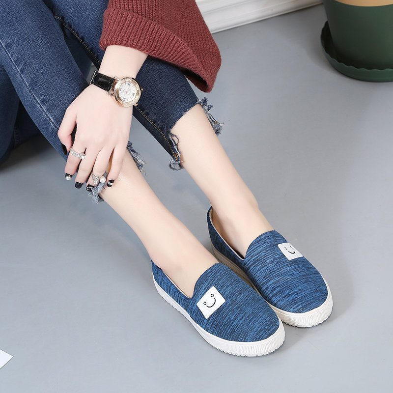 洛尚2017夏季布鞋时尚多色女款休闲防滑耐磨