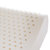 喜临门泰国进口天然乳胶工学枕 舒适护颈枕(白色 礼盒装)第5张高清大图