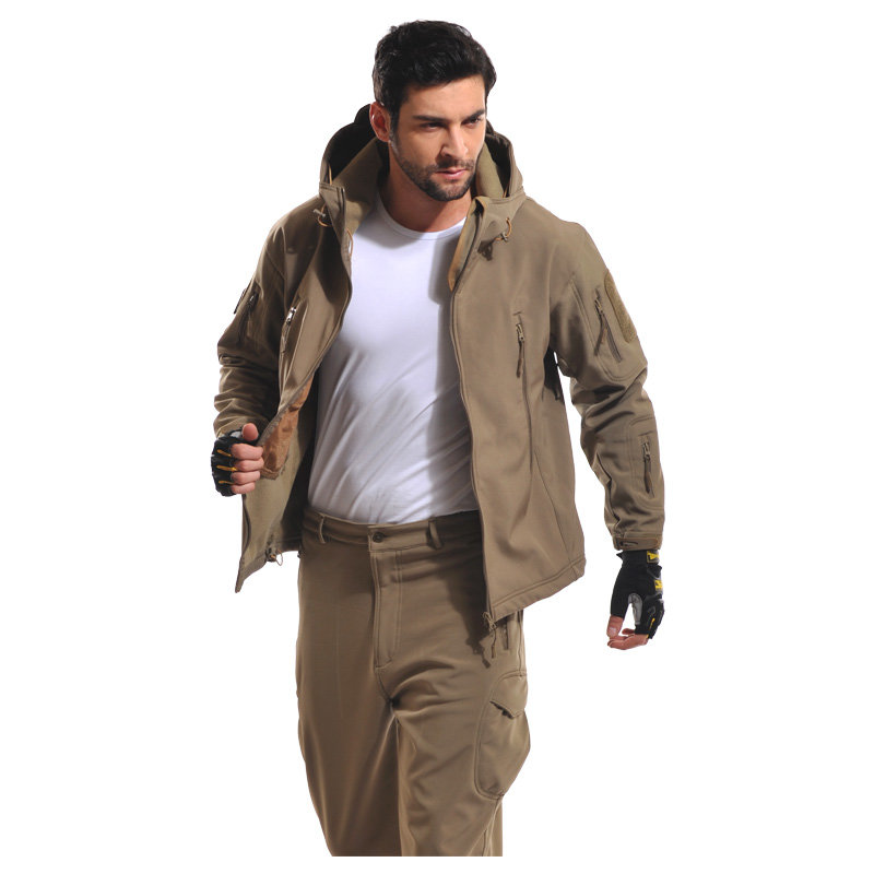 军用衣服品牌大全_军用衣服品牌大全排名-第2张图片-潮百科 军用衣服品牌大全_军用衣服品牌大全排名-第2张图片-潮百科