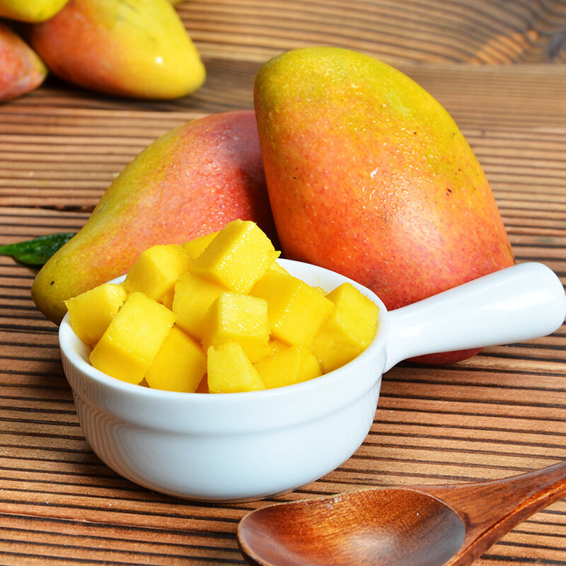 海南贵妃芒果5斤装中大果100200g新鲜芒果