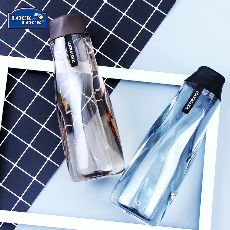 乐扣乐扣水杯塑料男士防摔便携中小学生女杯子大容量健身运动茶杯棕色