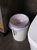 圆形塑料垃圾桶大容量时尚简约北欧风家用卫生间垃圾桶无盖纸篓(5886棕 默认版本)第9张高清大图